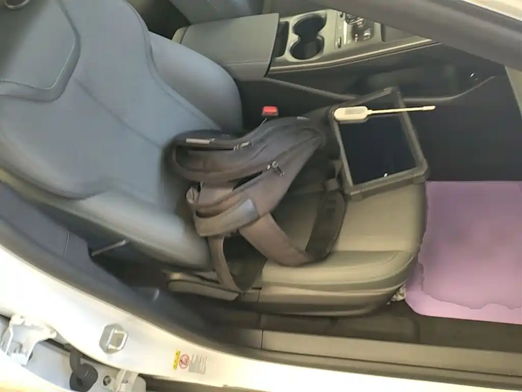 BYD Qin PLUS 2025 DM-i Smart Drive 55KM Leader фото 25