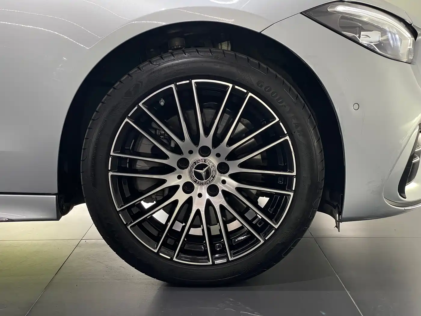 Mercedes-Benz C-Class 2024 C 260 L фото 23