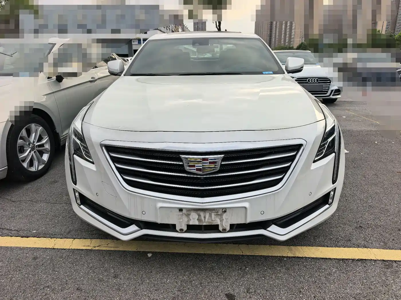 Cadillac CT6 2016 28T Leading фото 2