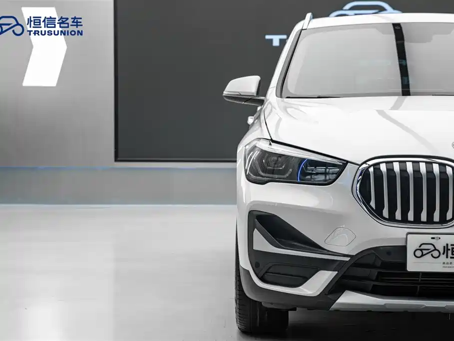 BMW X1 2021 xDrive25Li Exclusive фото 8