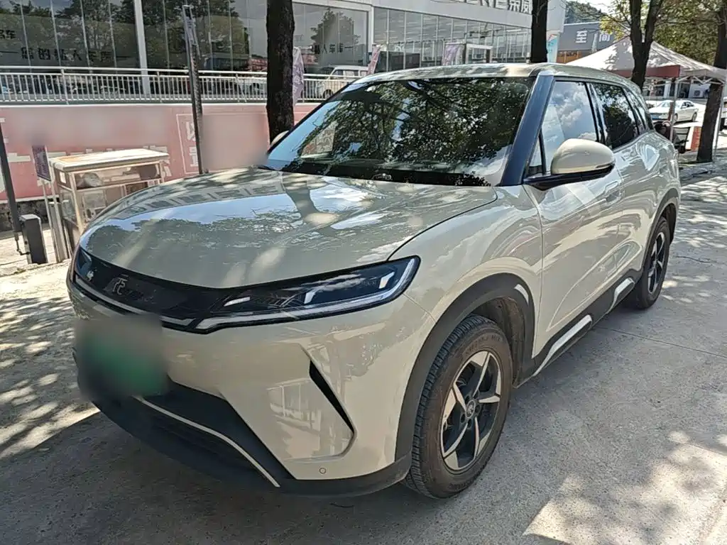 BYD Yuan UP 2026 2025 Model 301KM Navigator