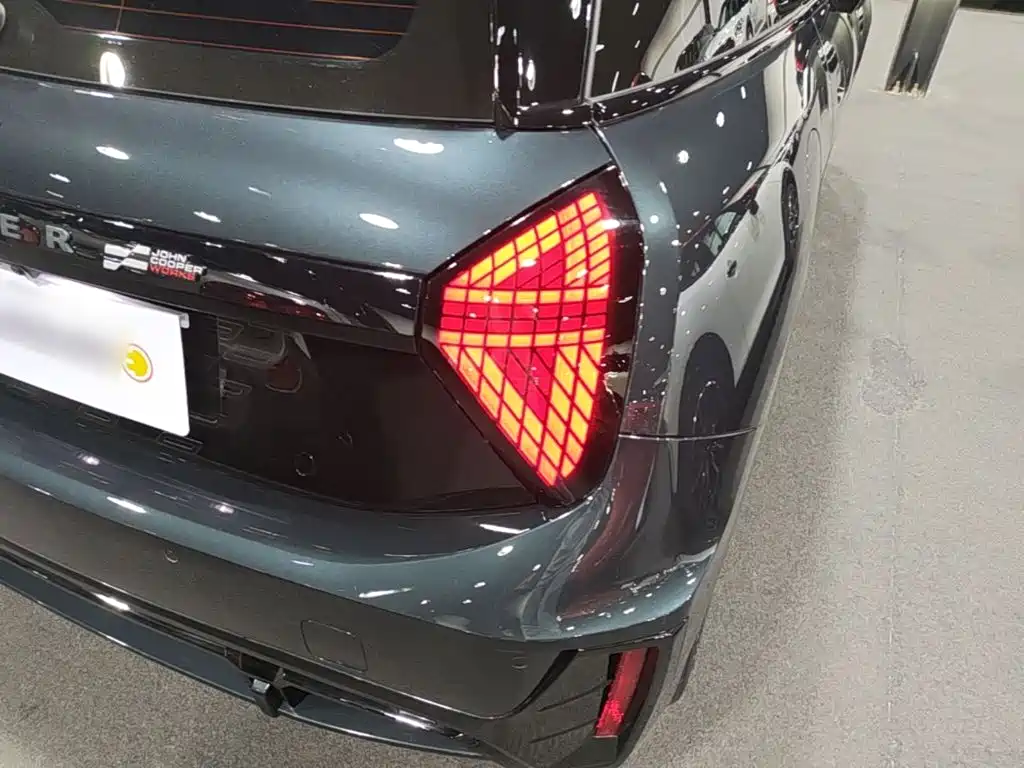 MINI Electric MINI JCW 2025 2025 JOHN COOPER WORKS