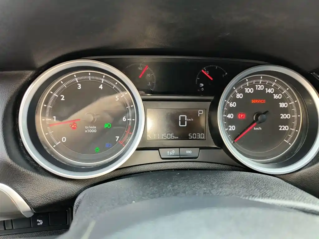 Peugeot 408 2016 1.6T Automatic Luxury Edition фото 12