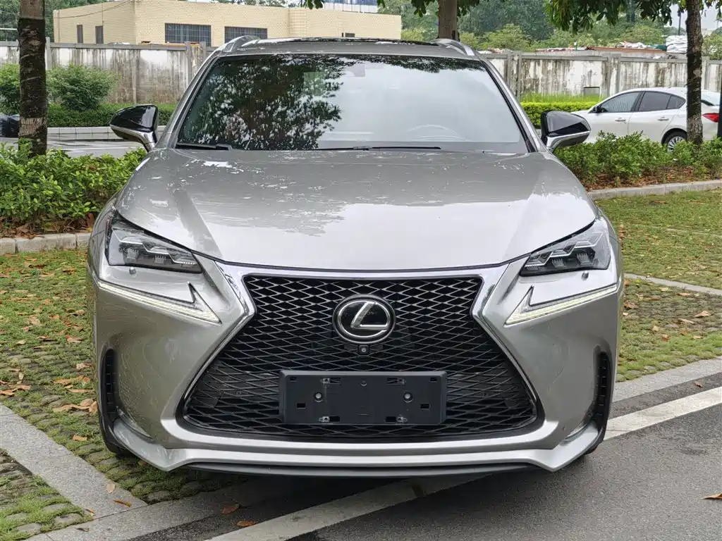Lexus NX 2015 200t AWD F SPORT фото 2