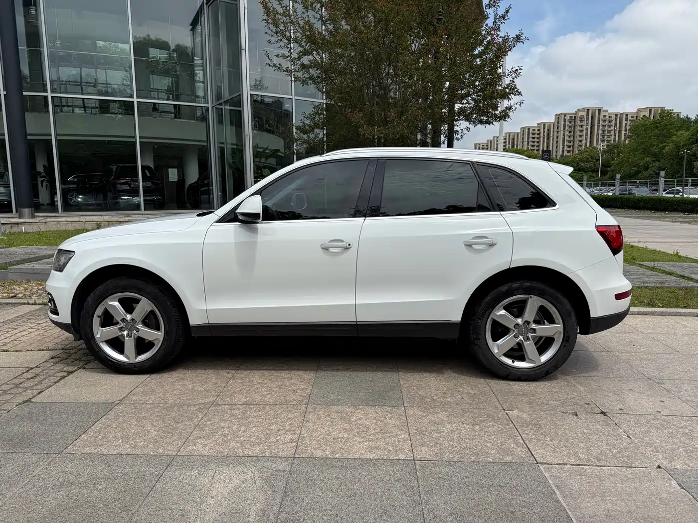 Audi Q5 2016 40 TFSI Technology Model фото 3