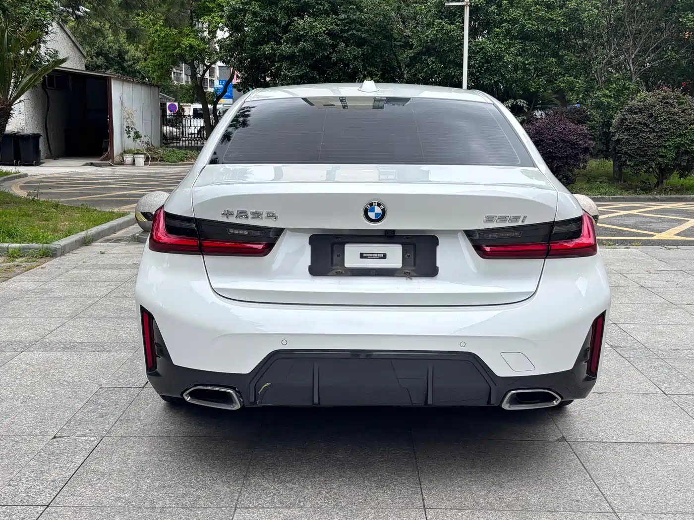 BMW 3 Series 2023 325i M Sport Package фото 17