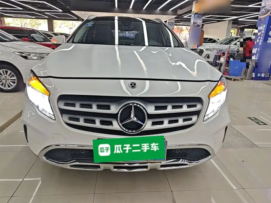 Mercedes-Benz GLA 2019 GLA 200 Dynamic фото 3