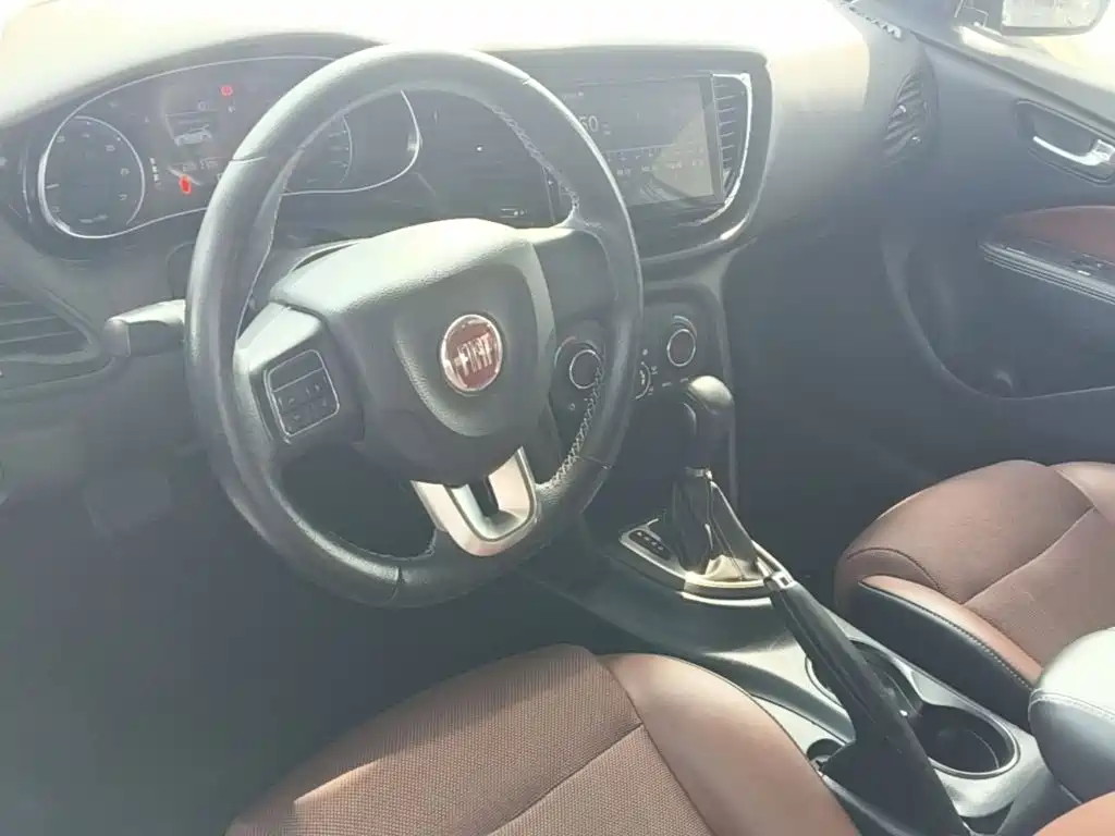 Fiat Viaggio 2018 2017 1.4T Auto Power Edition