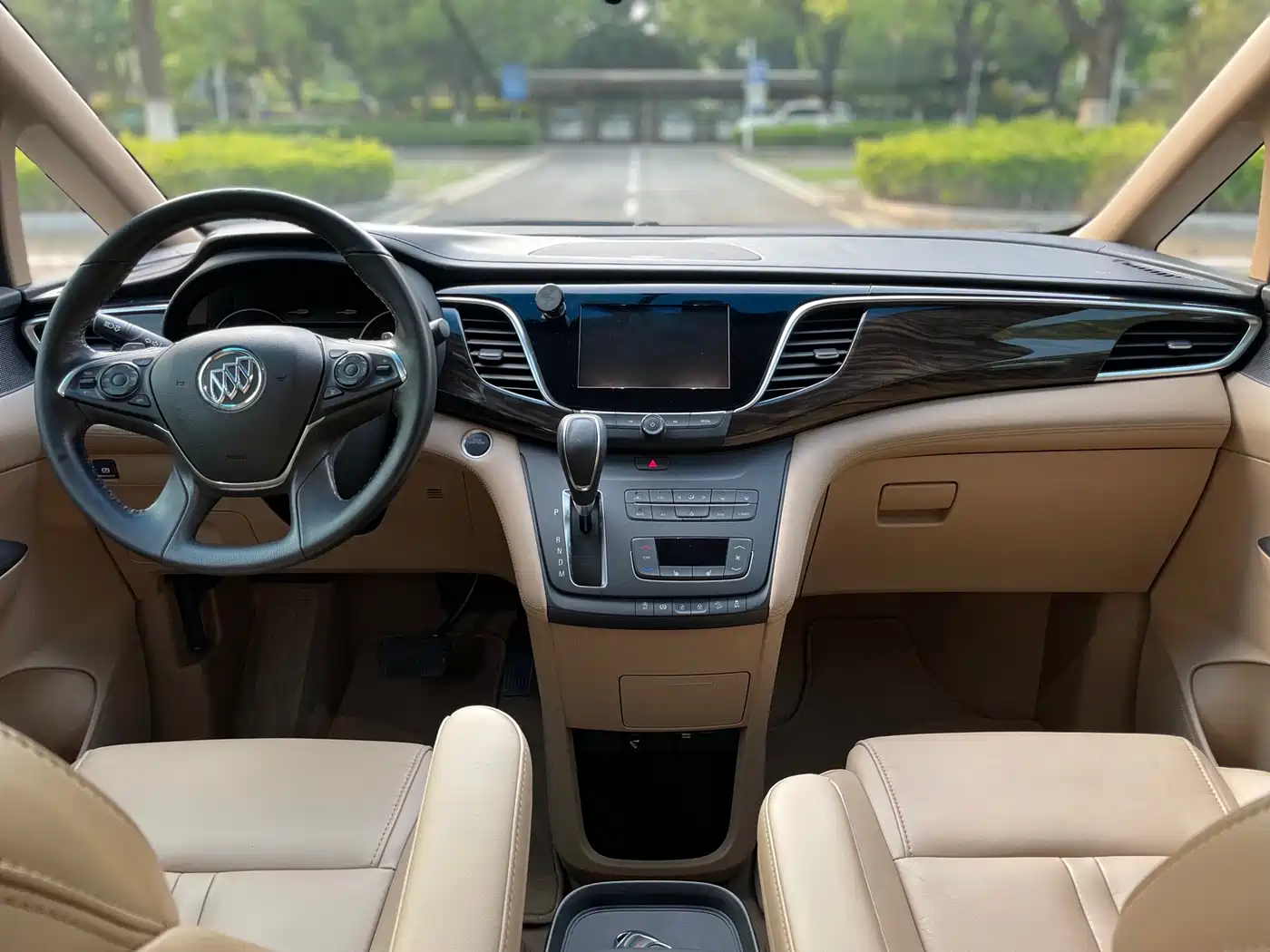 BUICK GL8