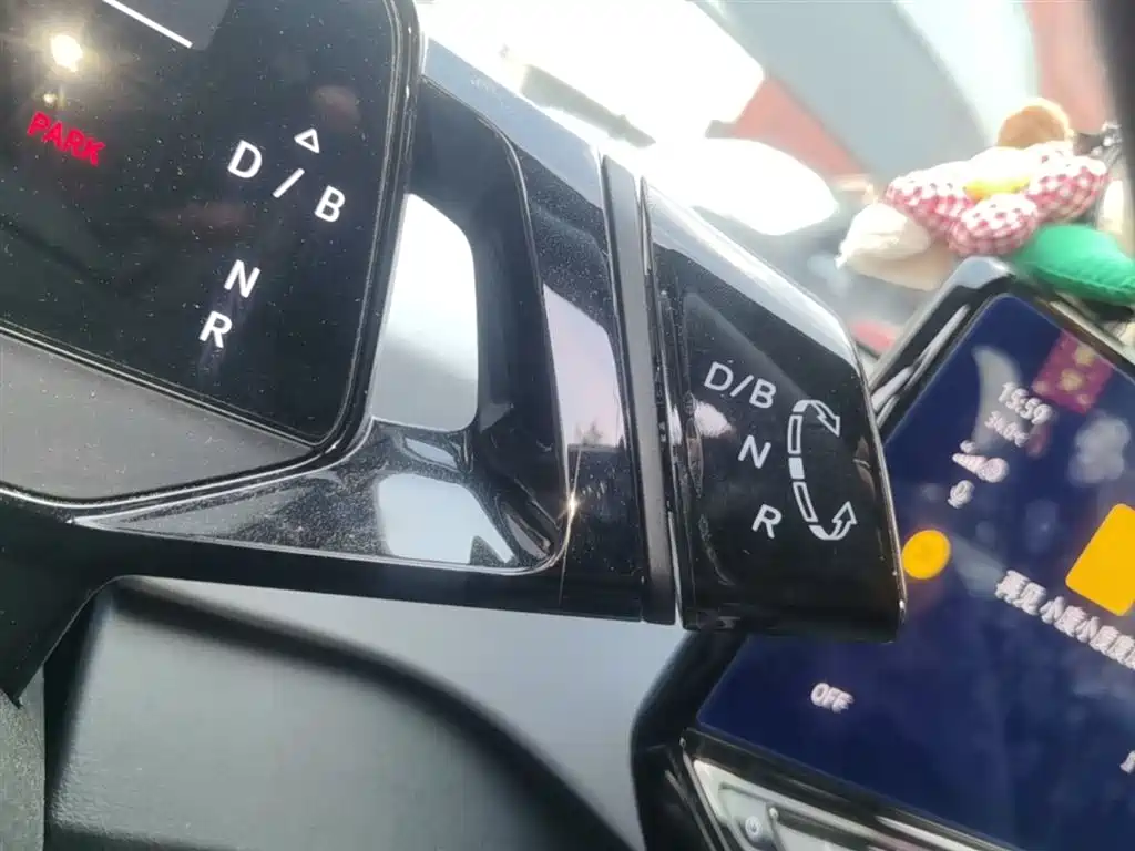 Volkswagen ID.3 2023 Upgraded Pure Intelligence Edition фото 14