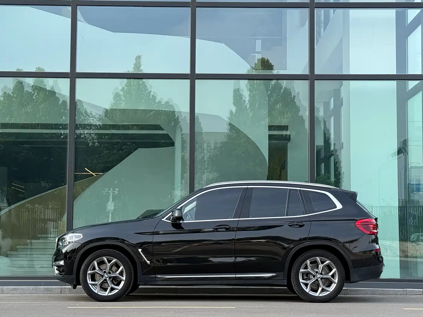 BMW X3 2020 xDrive28i Luxury Package фото 2
