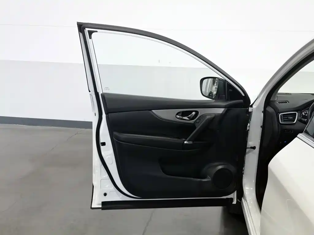Nissan Qashqai, миниатюра 8