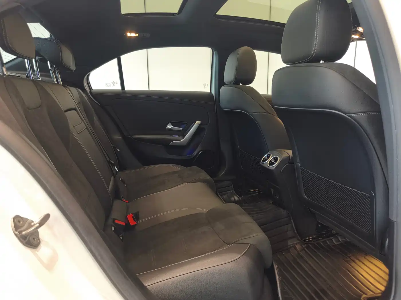 Mercedes-Benz A-Class 2020 Facelift A 200 L Sport Sedan Fashion фото 9