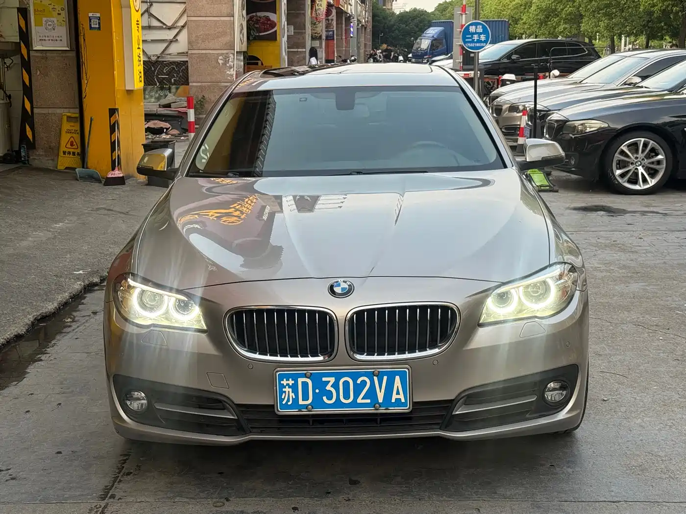 BMW 5 Series 2017 525Li Leading Edition фото 2
