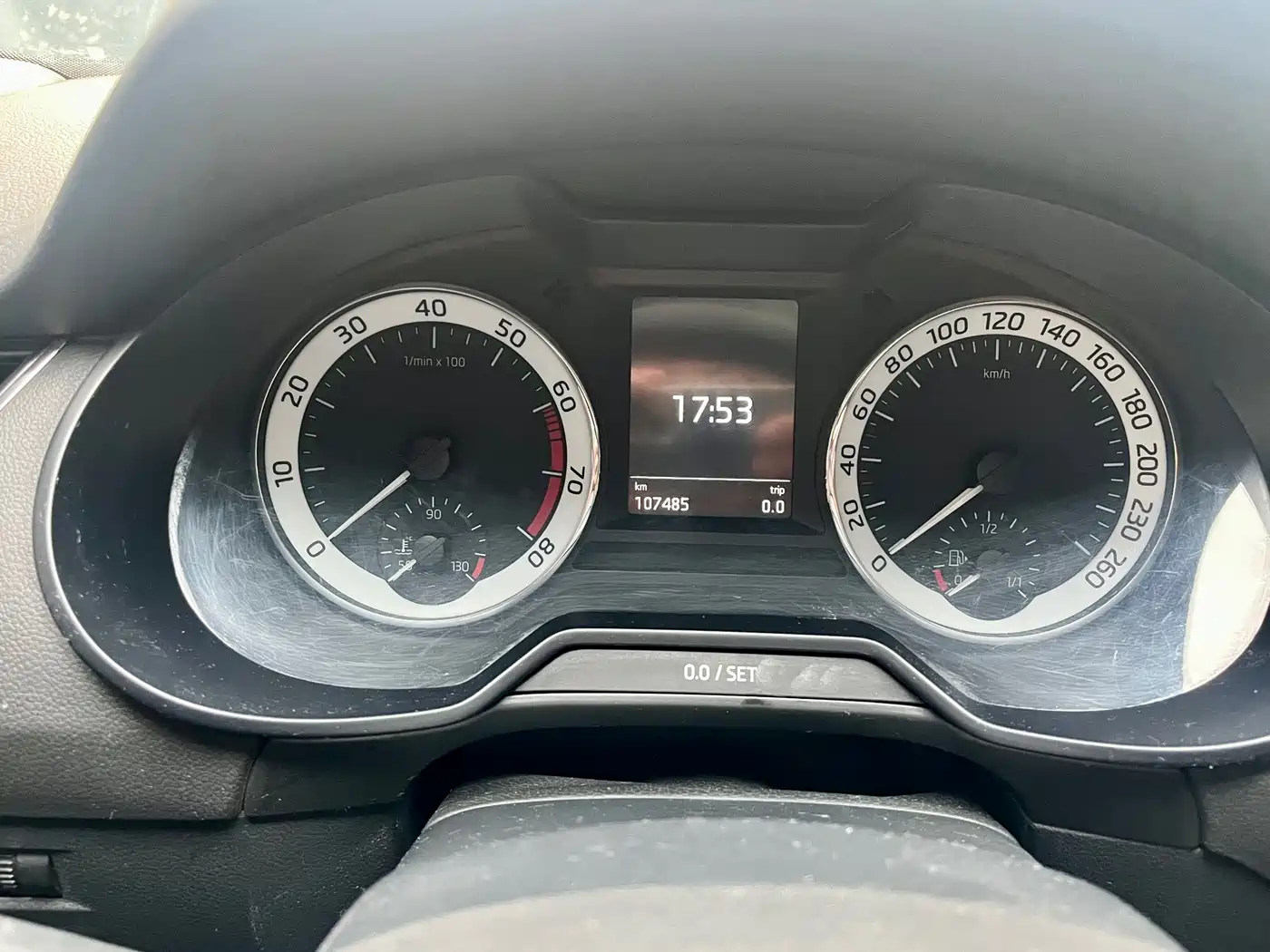 Škoda Octavia 2018 1.6L Automatic Luxury фото 11