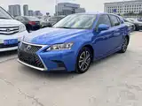 Фото 1 - Lexus CT
