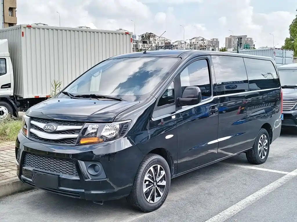 JAC Refine M3 2023 2023 PLUS 1.5T Classic 5/7-seater