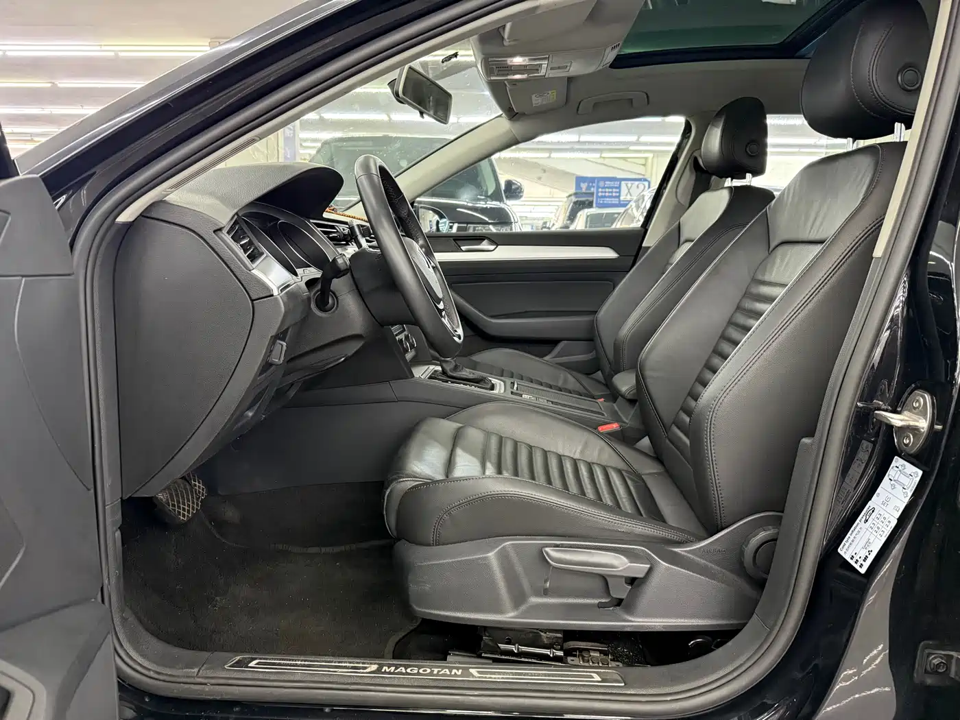 Volkswagen Magotan 2018 280TSI DSG Comfort фото 6