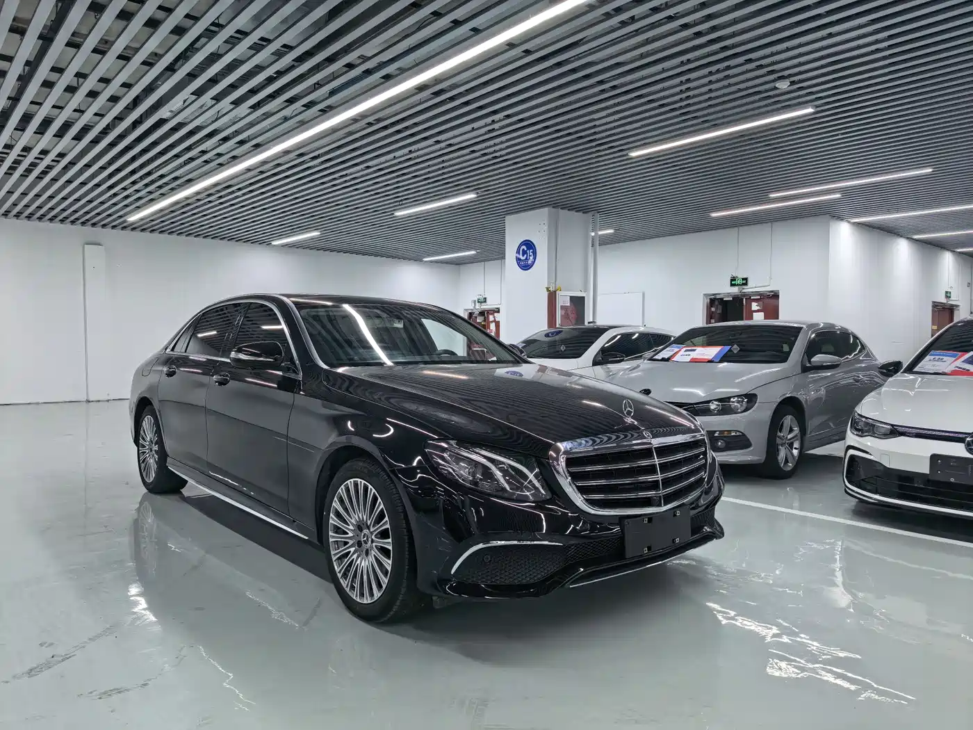 Mercedes-Benz E-Class 2020 E 300 L Sport Fashion Model фото 3