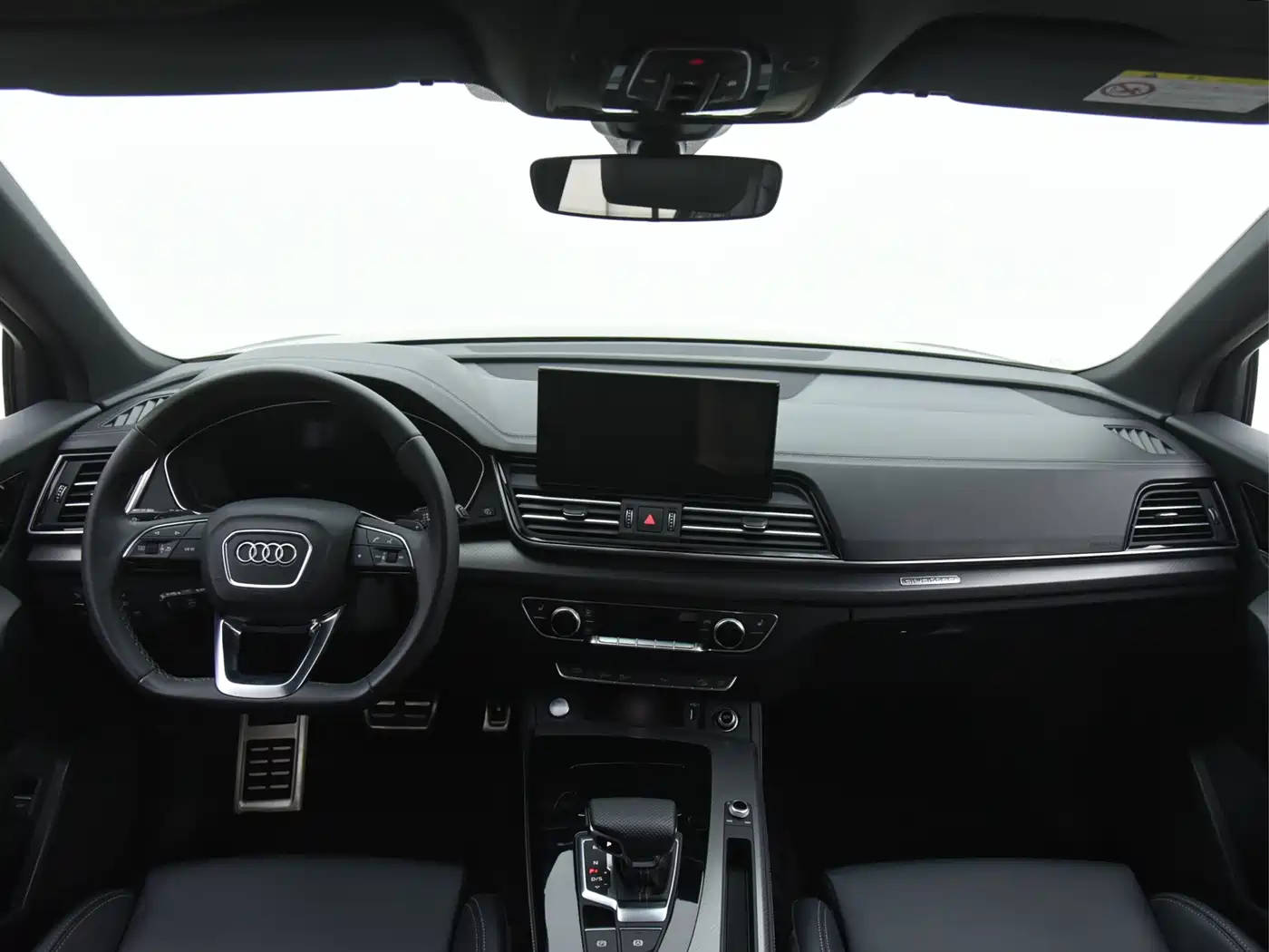 Audi Q5L 2025 40 TFSI Luxury Dynamic фото 36