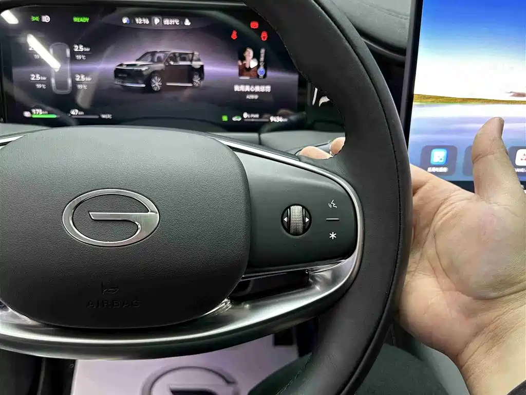 GAC Trumpchi Trumpchi Vision S9 2025 Qian Kun Max 5-seater фото 23