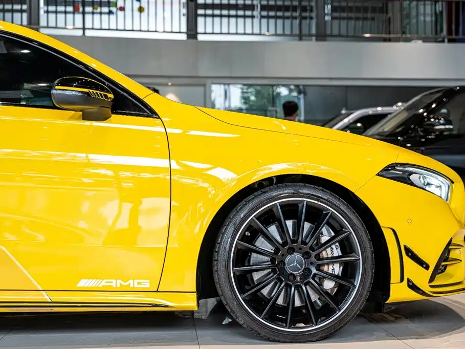 Mercedes-Benz A-Class AMG (Import) 2023 AMG A 35 4MATIC Sun Edition фото 5