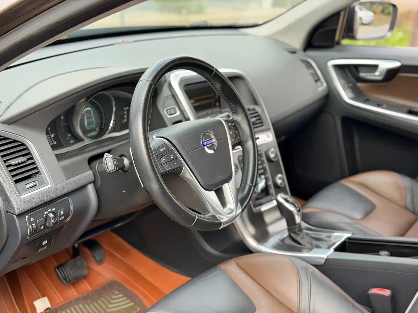 Фото 8 - Volvo XC60 (Import)