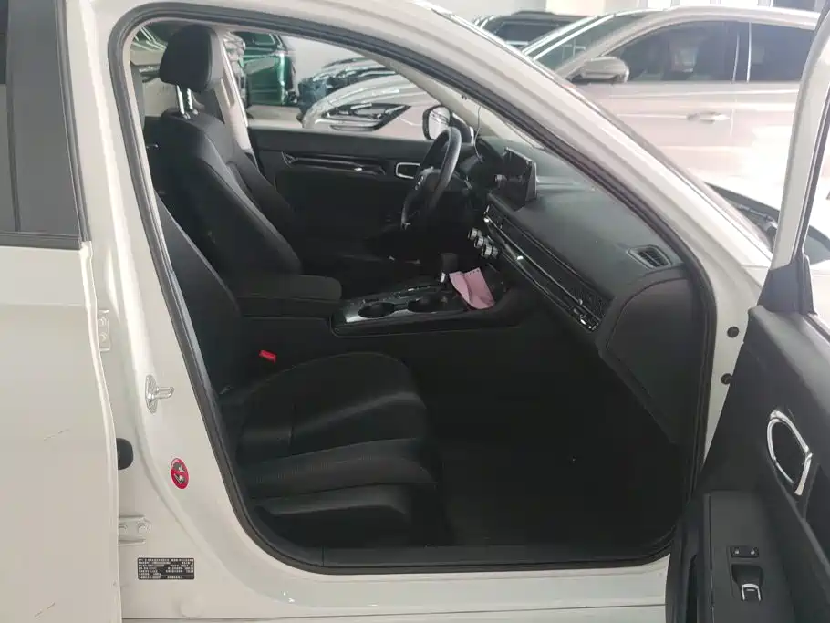 Honda Civic 2025 2025 240TURBO CVT Smart Fun Plus