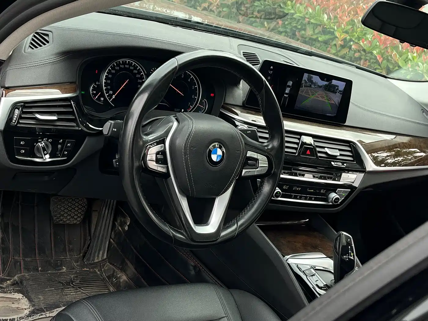 BMW 5 Series 2018 525Li Luxury Package фото 11