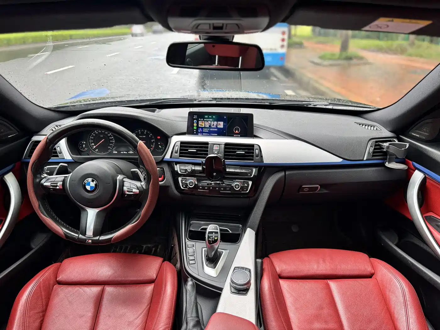BMW 3 Series GT 2018 330i xDrive M Sport фото 4