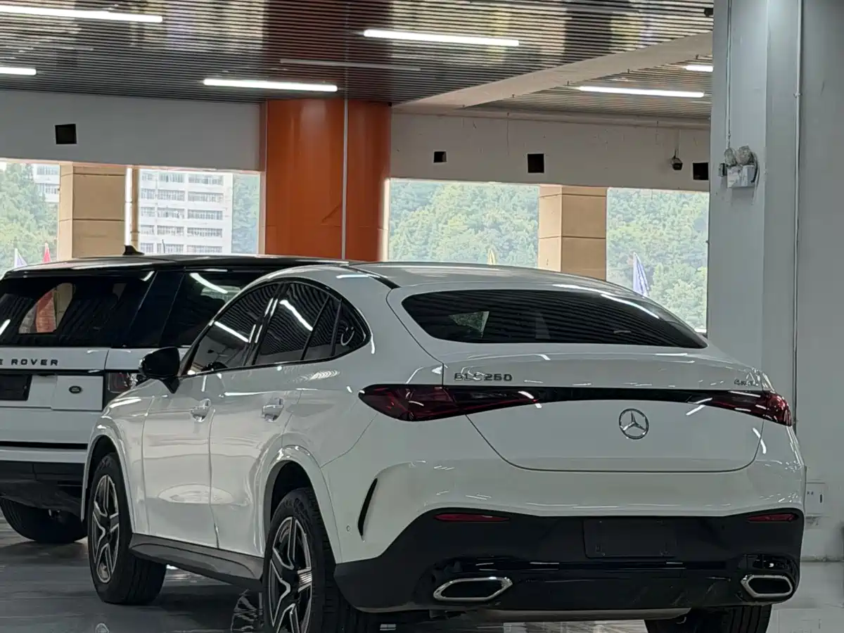 Mercedes-Benz GLC Coupe 2025 2025 Facelift GLC 260 4MATIC Coupe SUV