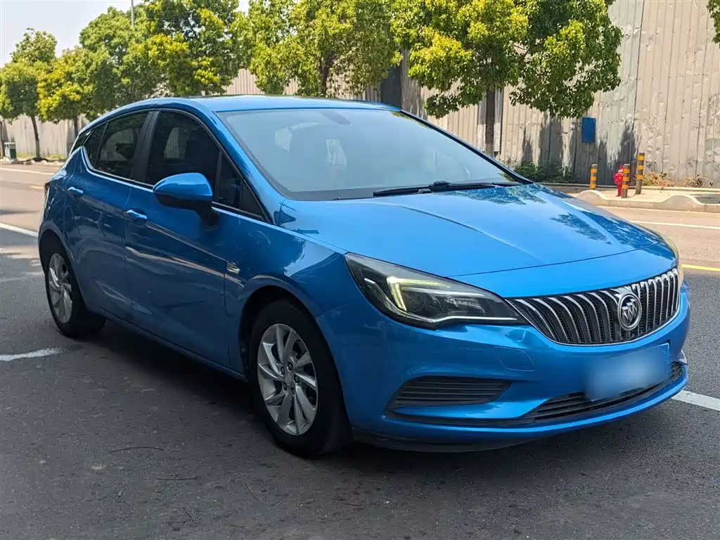 Buick Verano 2016 Hatchback 15S Automatic Leading фото 8