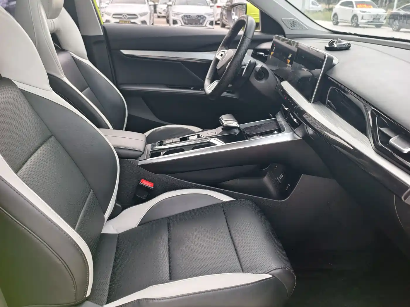 MG MG5 Scorpio 2022 2022 1.5T Luxury Edition