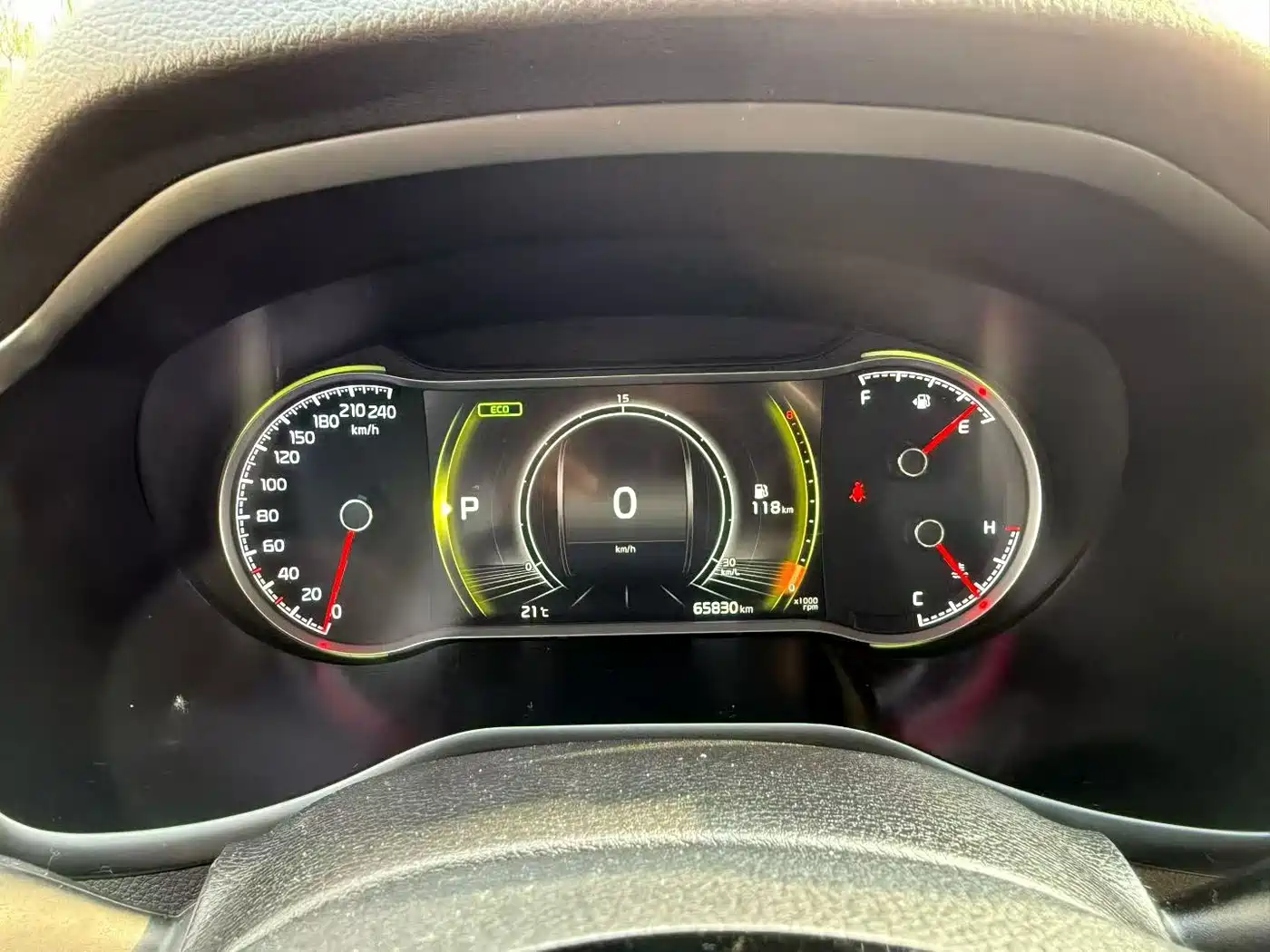 Kia Sportage 2019 2.0L Automatic Smart Luxury Edition фото 8