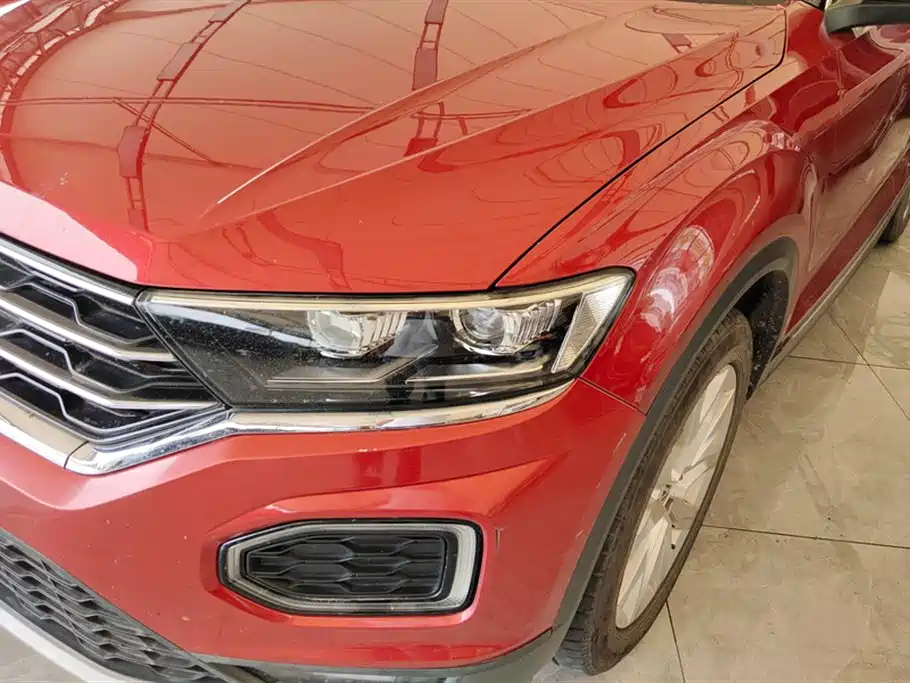 Volkswagen T-ROC 2018 230TSI DSG 2WD Fashion China V фото 5