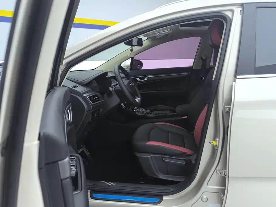Geely Emgrand GS 2021 2020 1.4T CVT Elegance