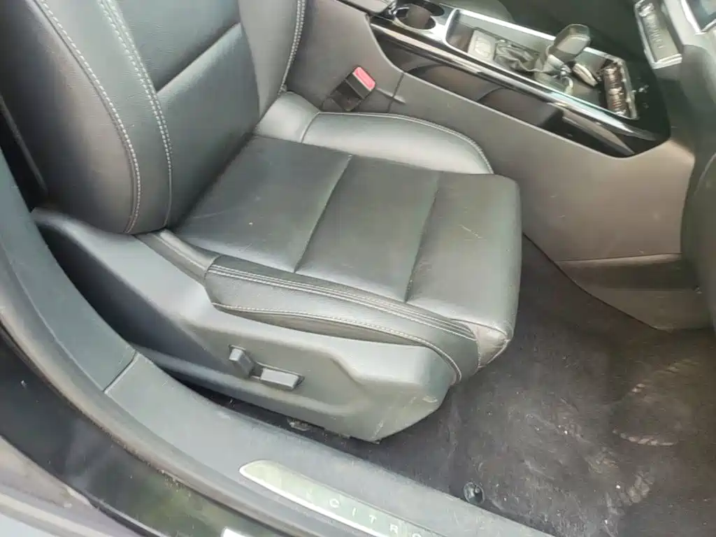 Фото 25 - Citroën C5