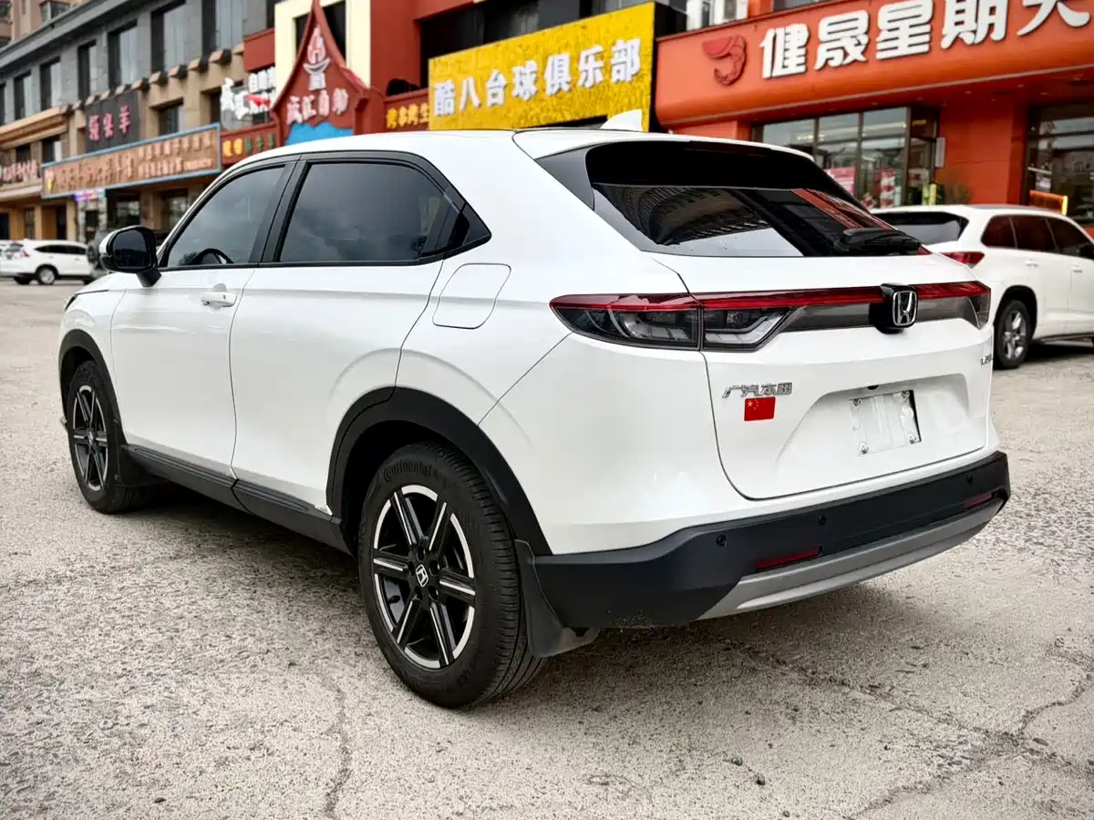 Photo 4 - Honda Vezel