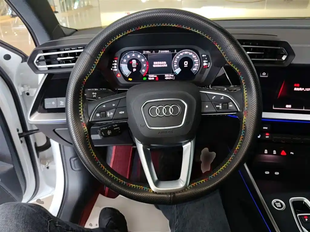 Audi A3 2025 A3L Limousine 35TFSI Flying Premium фото 11