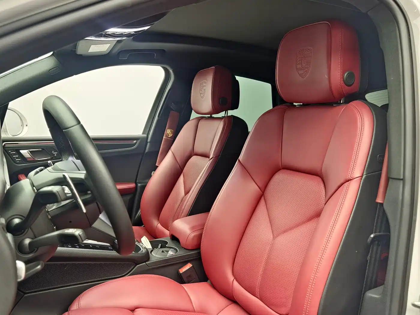 Porsche Macan 2024 Macan 2.0T фото 11