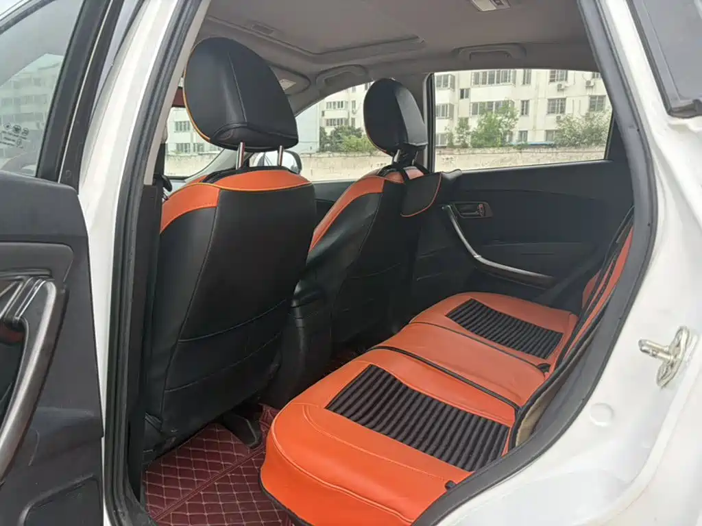 Besturn X80 2015 2015 2.0L Automatic Comfort Anniversary Edition