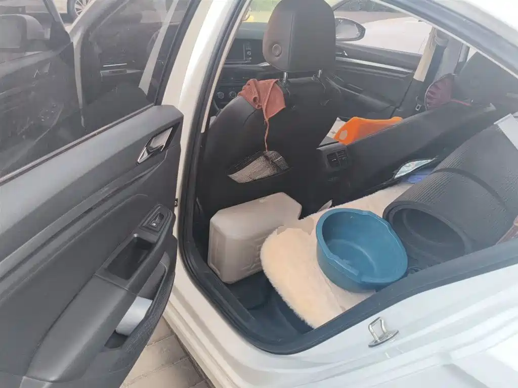 Volkswagen Bora 2020 1.5L Manual Comfort фото 14