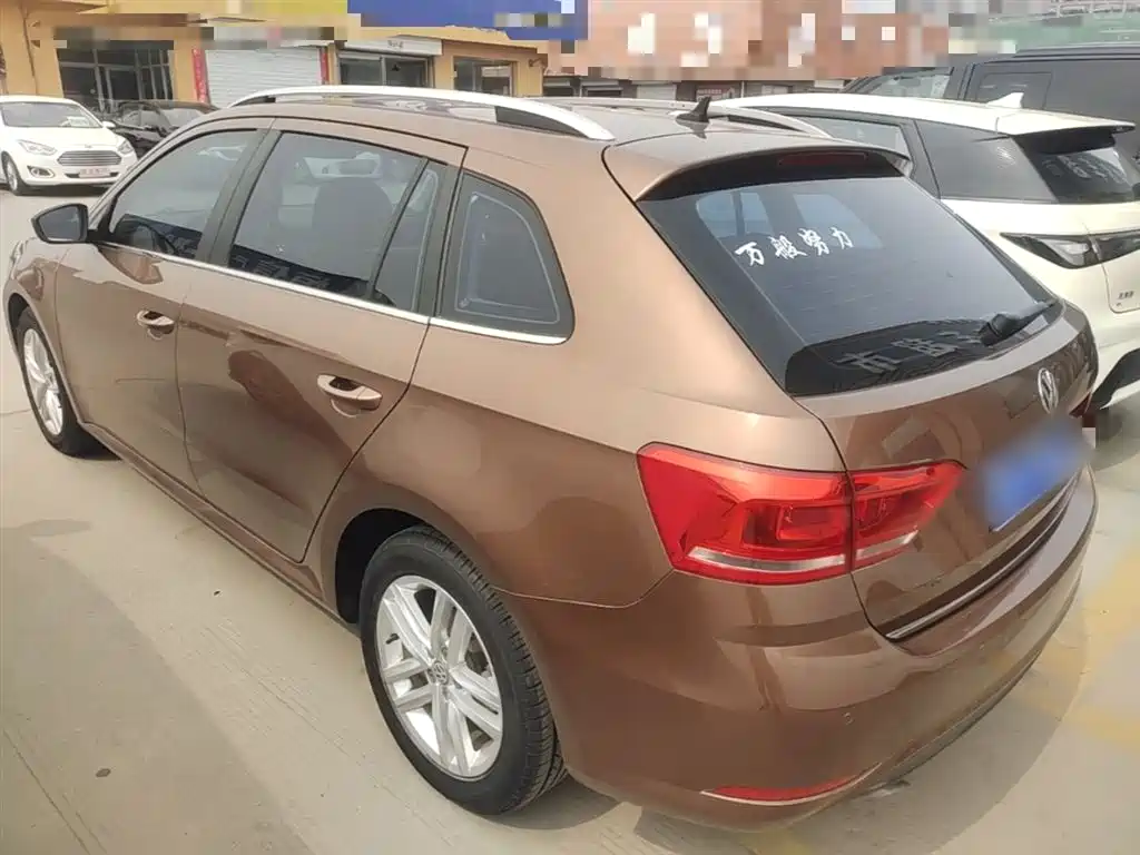 Volkswagen Lavida Tour 2017 180TSI DSG Comfort Edition фото 5