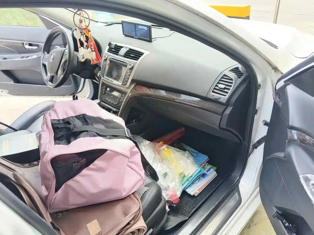 Changan Ruicheng 2013 2013 1.8T Automatic Flagship (China V)