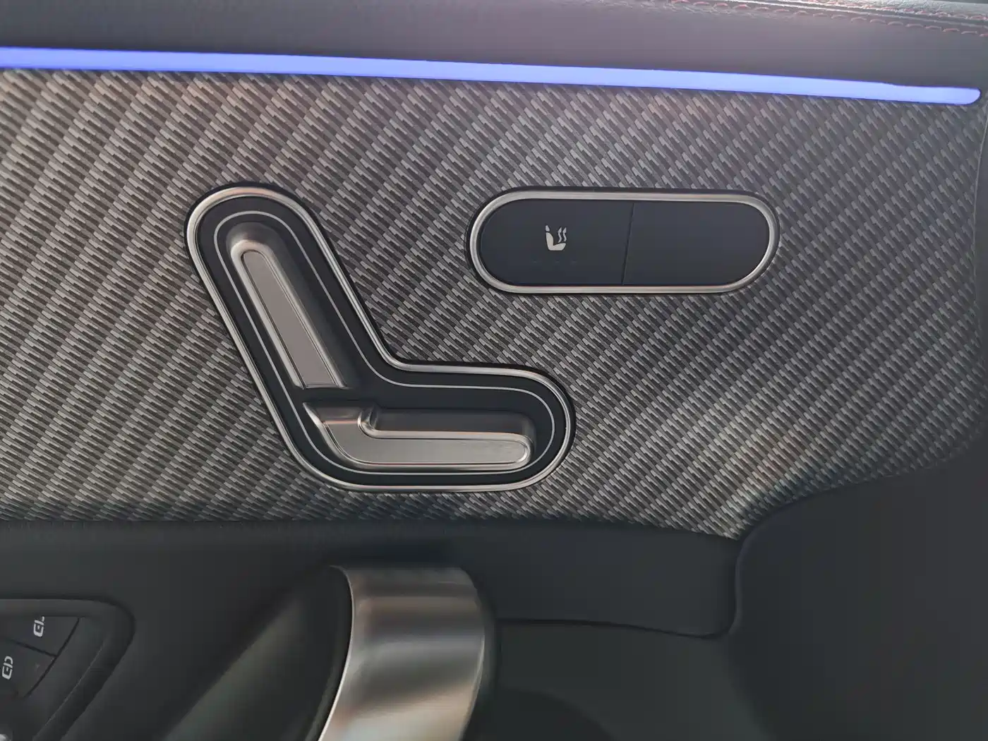 Mercedes-Benz A-Class 2025 Facelift A 200 L Fashion Edition фото 19