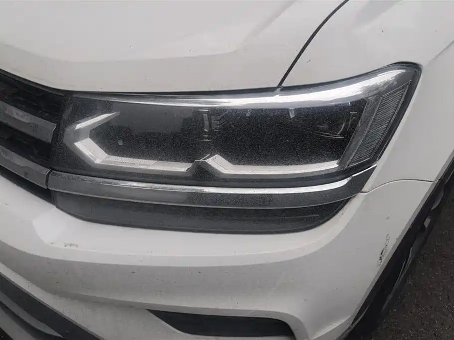 Volkswagen Tharu 2021 330TSI 4WD Luxury Plus фото 5