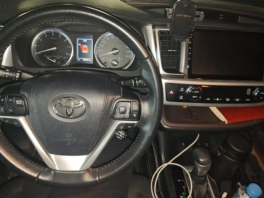 Toyota Highlander 2018 2.0T 4WD Luxury 7-seater China VI фото 12