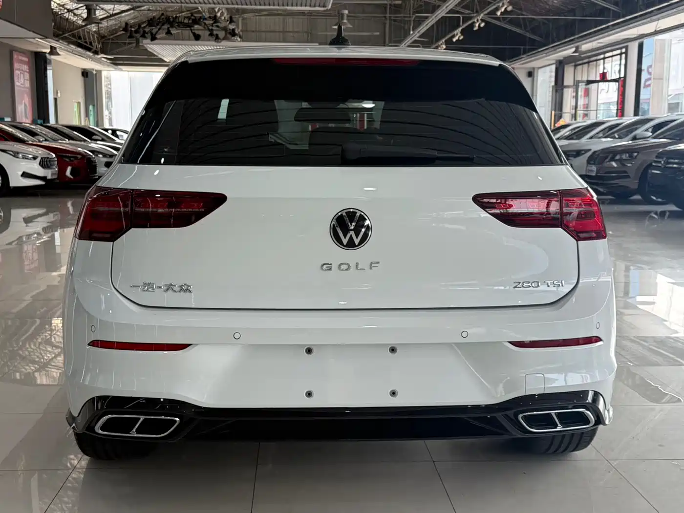 Volkswagen Golf 2021 280TSI DSG R-Line фото 5