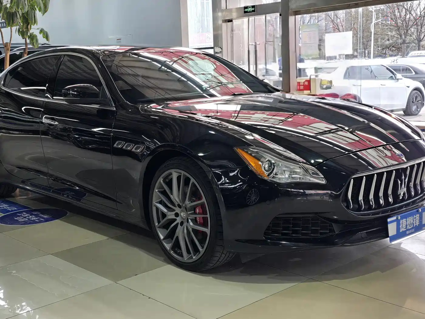 Maserati Quattroporte 2017 2017 3.0T Standard