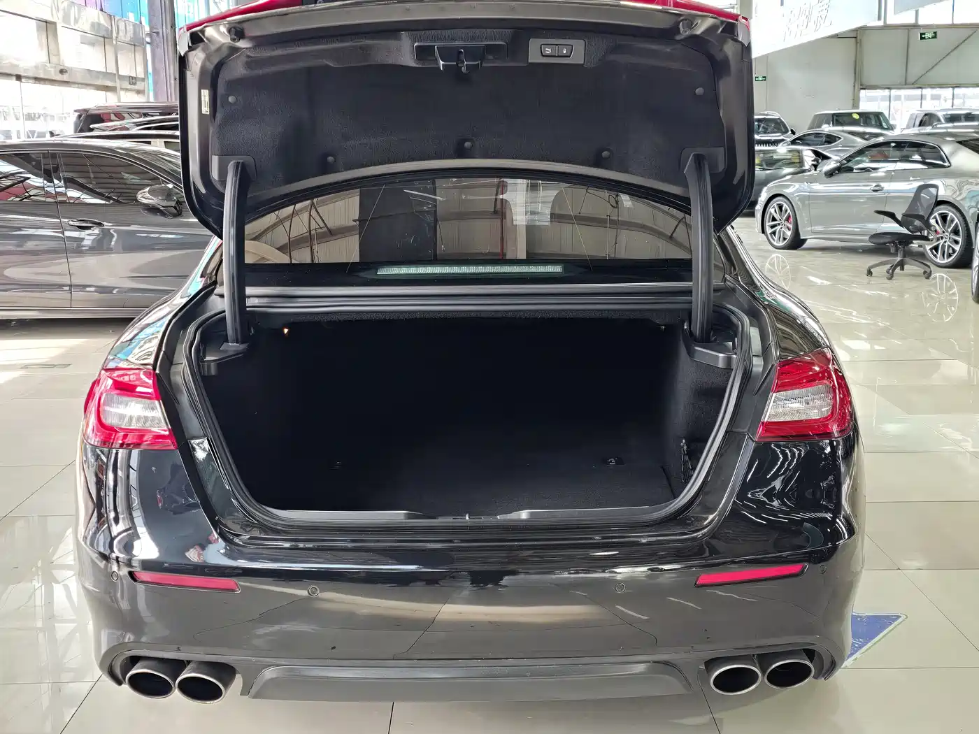 Maserati Quattroporte 2017 2017 3.0T Standard